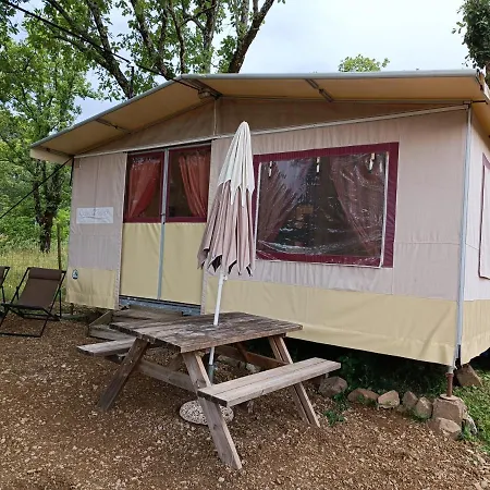 Chalet * Joyeuse